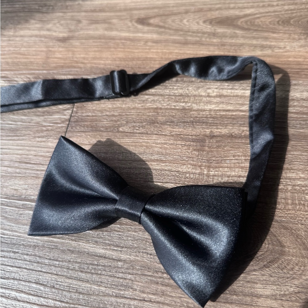 Black Bow Tie